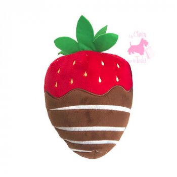 Peluche “Chocolate Strawberry POW-ER plush” - LULUBELLES